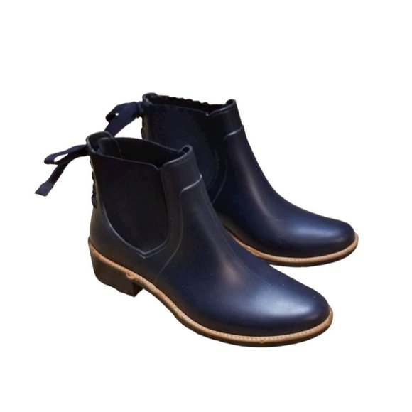 Bernardo Shoes - Bernardo Women's Paxton Navy Blue Tie Laces in Back Rain Boots Size 9